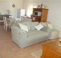 The Friendly Chat Bed and Breakfast and Self-contained Accommodation - Accommodation Resorts