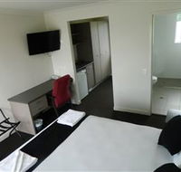 Dooleys Tavern and Motel Springsure - Accommodation Resorts