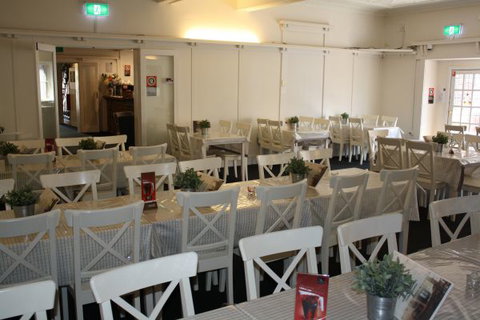 Criterion Hotel Crookwell - Accommodation Resorts 5