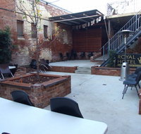 Royal Hotel Bar and Grill Parkes - Accommodation Resorts