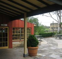 Surveyor General Inn - Accommodation Resorts