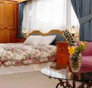 Chalet Swisse Spa Retreat - Accommodation Resorts