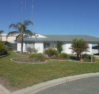 Alilly - Accommodation Resorts