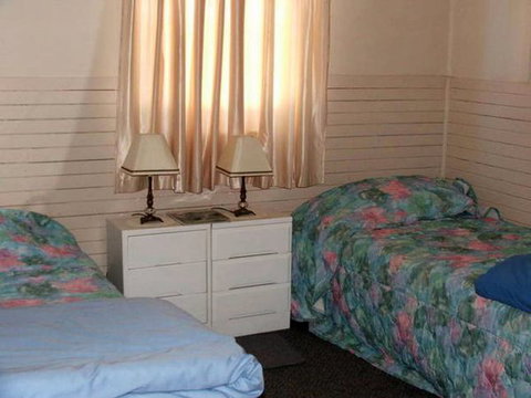 CASS Cottage - Accommodation Resorts 2