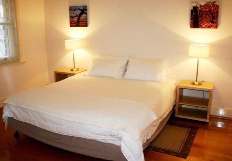 Elderton Guest House - Accommodation Resorts 0