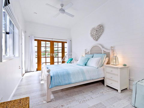 Driftwood Beach House - Accommodation Resorts 5