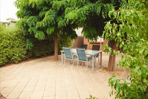 Unit 2 - Accommodation Resorts 9