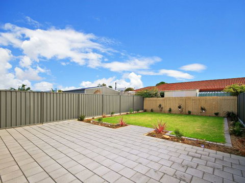 Century 21 SouthCoast: White Caps - Accommodation Resorts 2