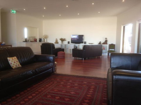 Crossroads Ecomotel - Accommodation Resorts 6