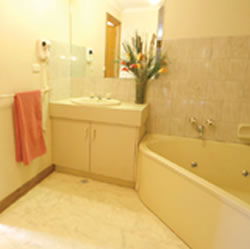 City Colonial Motor Inn - Accommodation Resorts 1