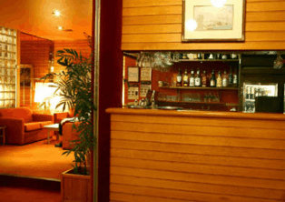 Mitchell Motor Inn - Accommodation Resorts 2