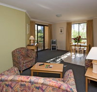 Kingston Court Serviced Apartments - Accommodation Resorts