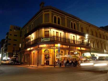 Austral Hotel - Accommodation Resorts 2