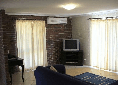 Intown Apartments - Accommodation Resorts 3