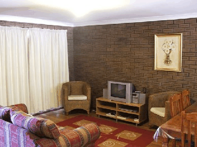 Intown Apartments - Accommodation Resorts 4