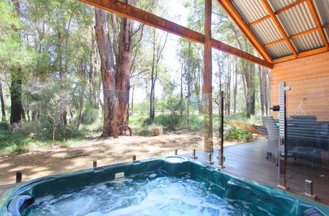Hiddenvalley Eco Spa Lodges & Day Spa - Accommodation Resorts 2