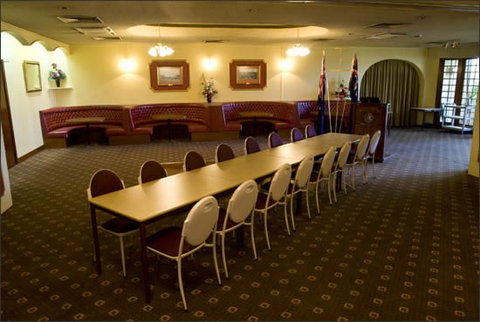 Tower Hotel - Accommodation Resorts 3