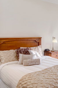 Best Western Crystal Inn - Accommodation Resorts 0