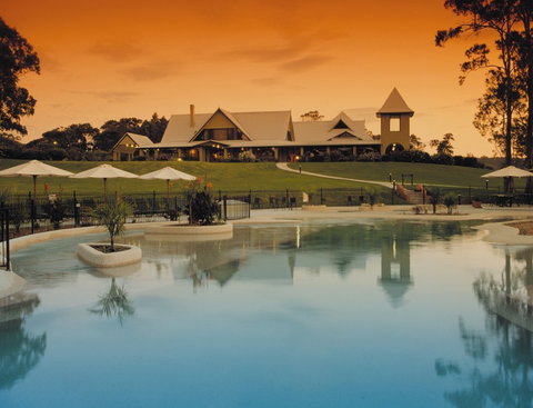 Raffertys Resort - Accommodation Resorts 3