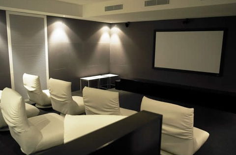 Ultra Broadbeach - Accommodation Resorts 1