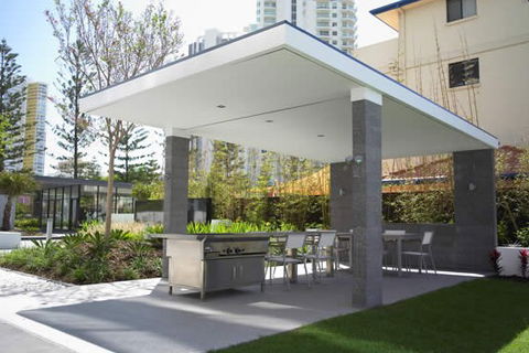 Ultra Broadbeach - Accommodation Resorts 2