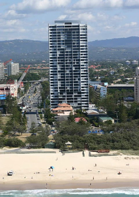 Ultra Broadbeach - Accommodation Resorts 5
