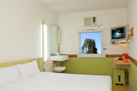 Ibis Budget Canberra - Accommodation Resorts 2