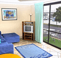 Bayswaterfront Apartments - Accommodation Resorts