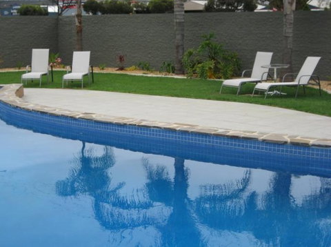 Adelaide Road Motor Lodge - Accommodation Resorts 2