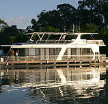 Whitewater Houseboat - Accommodation Resorts