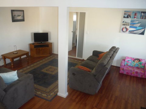 Costa To Coast - Accommodation Resorts 1