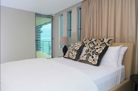 Aqua Aqua Luxury Penthouses - Accommodation Resorts 4