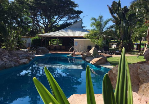 Bush Oasis Caravan Park - Accommodation Resorts 2