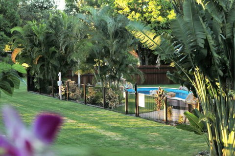 Bush Oasis Caravan Park - Accommodation Resorts 4
