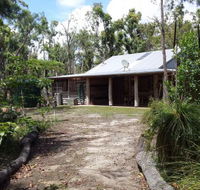 Byfield Cabins on Waterpark Creek - Accommodation Resorts