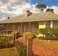 Crown and Anchor Inn - Accommodation Resorts