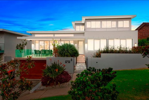 Limelight - Accommodation Resorts 0