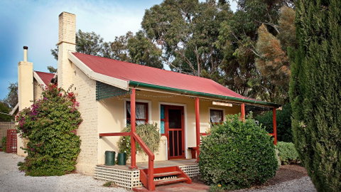 Trinity Cottage - Accommodation Resorts 0