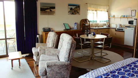 Yardarm B&B - Accommodation Resorts 0