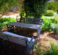 The Pig and Whistle - Accommodation Resorts