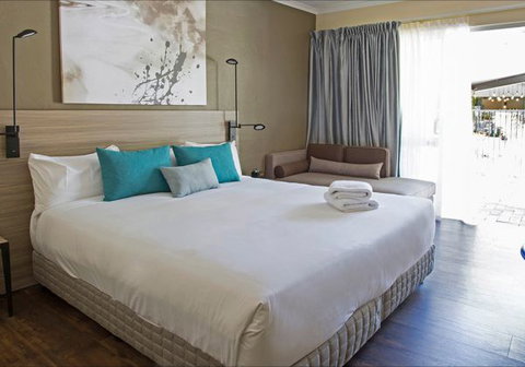 Mantra Club Croc - Accommodation Resorts 5