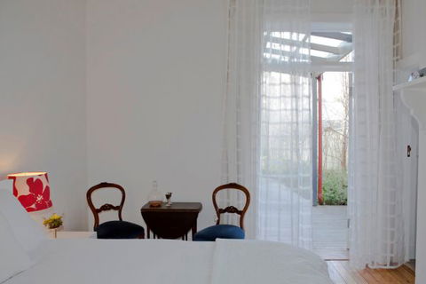 Mollisons - Accommodation Resorts 4