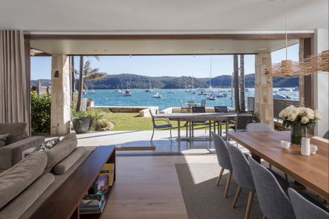 Pittwater Beach House - Accommodation Resorts 0