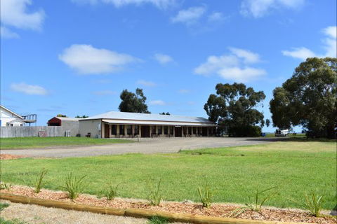 Port Albert Motel - Accommodation Resorts 2