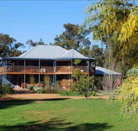 Riverwood Retreat - Accommodation Resorts