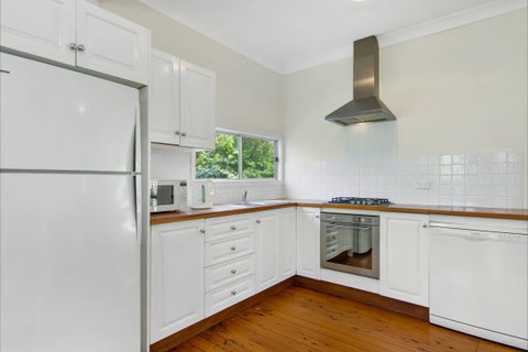 Seahorse - Accommodation Resorts 1
