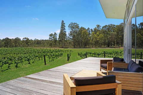 The Longhouse Pokolbin - Accommodation Resorts 2