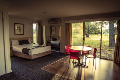 Yowani Country Club - Accommodation Resorts 0