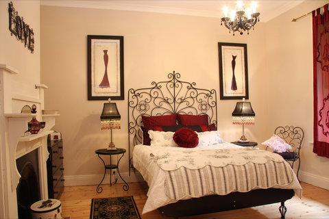 Azalea Cedar-Rose Villa - Accommodation Resorts 0