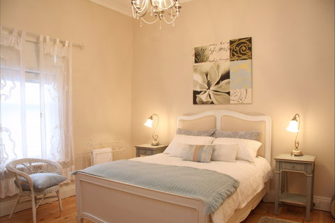 Azalea Cedar-Rose Villa - Accommodation Resorts 2